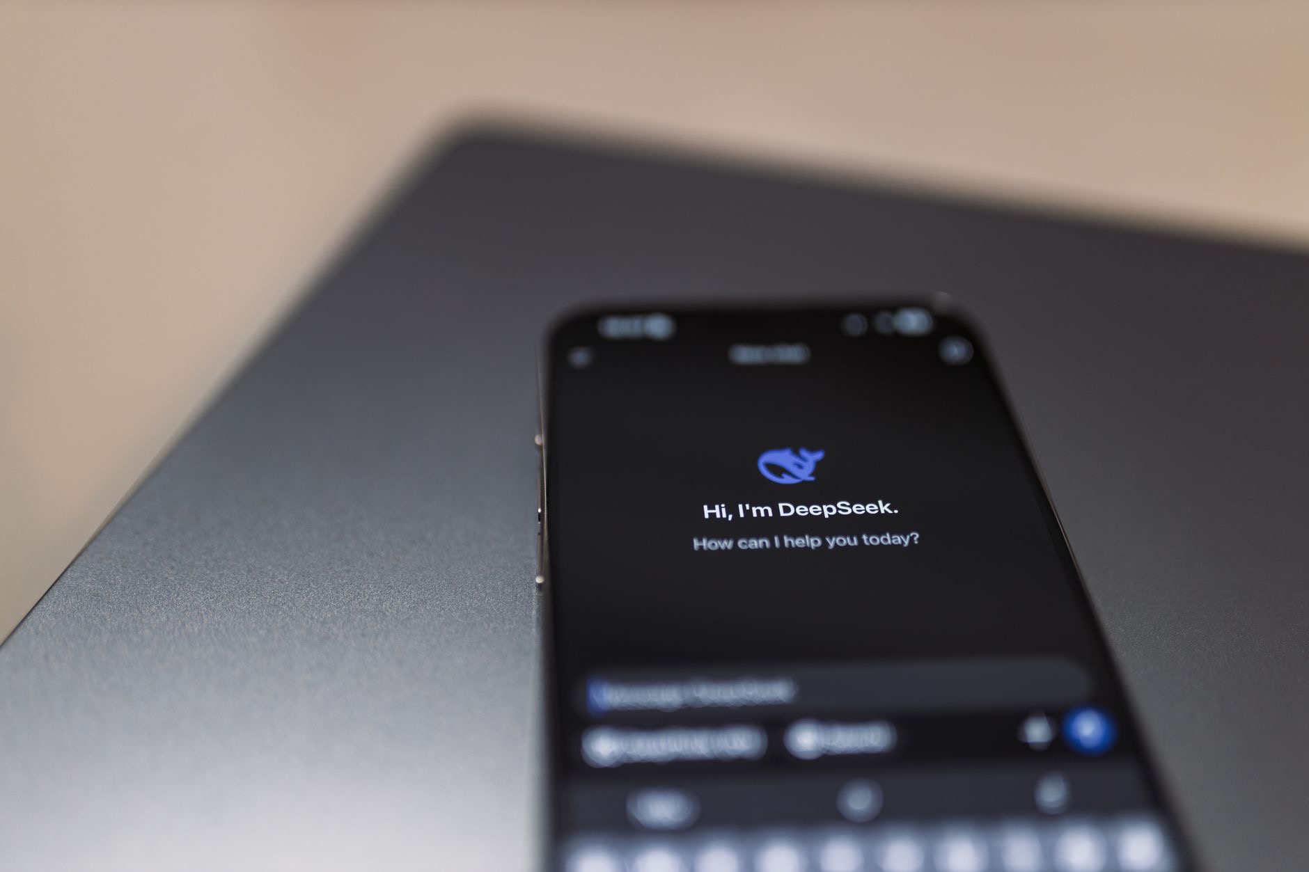 Smartphone showing a voice assistant interface