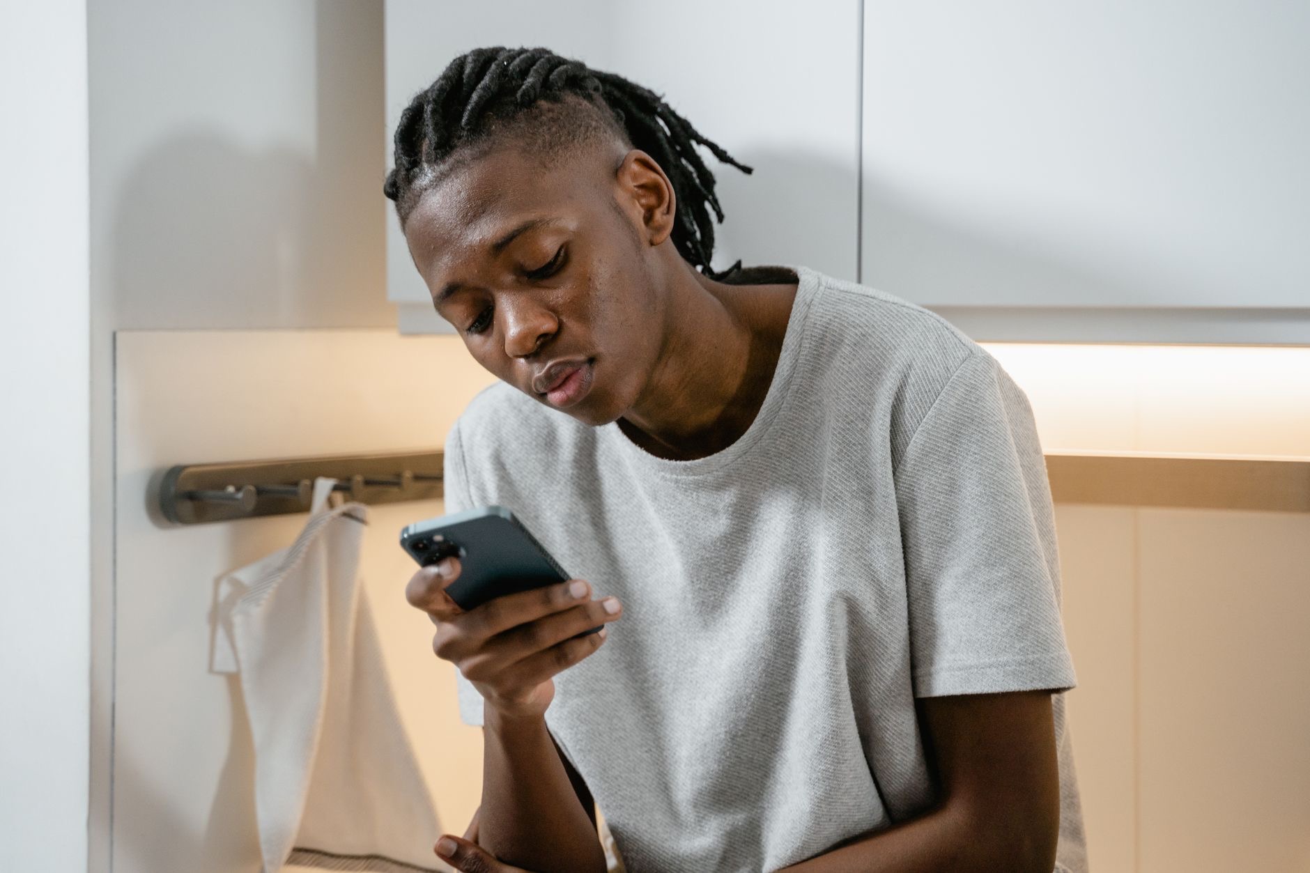 Managing iCloud storage settings on a phone
