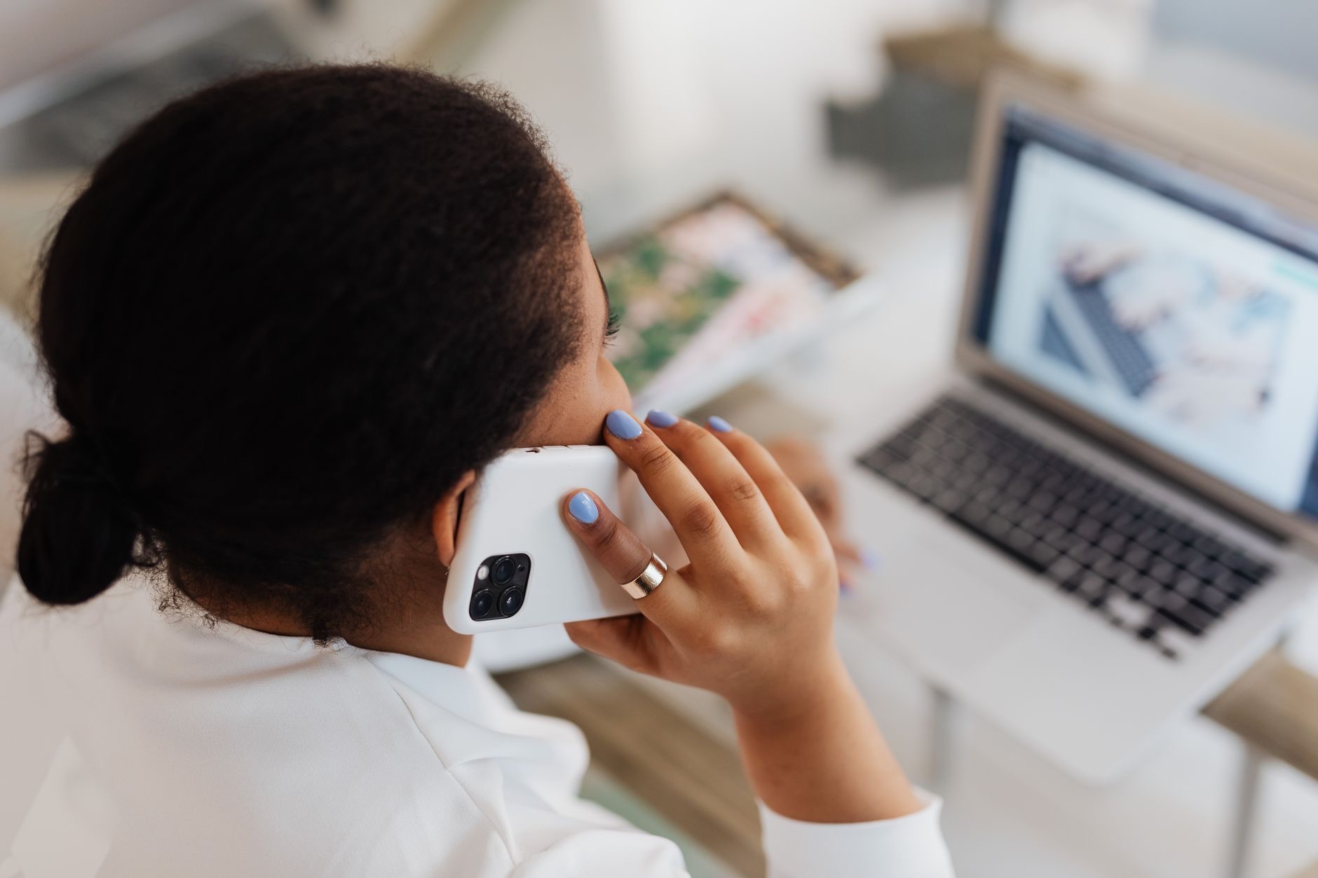Person using multiple devices seamlessly