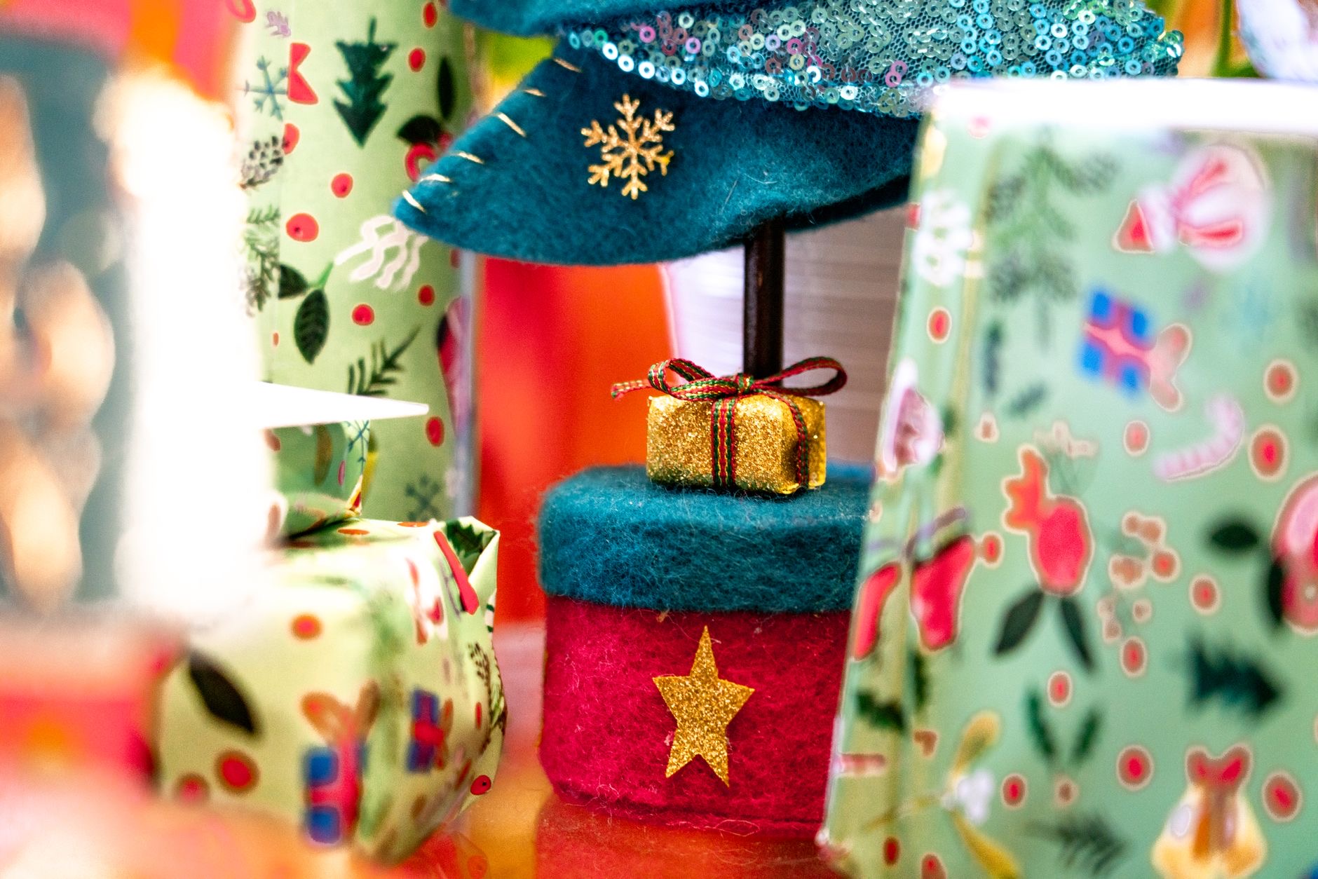 The Best Tech Gifts for Mom and Dad They Will Actually Use