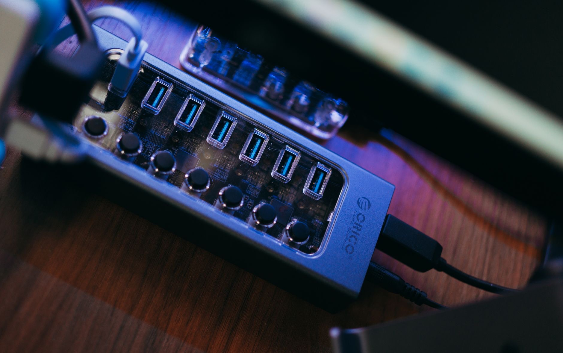 Close-up of hub ports