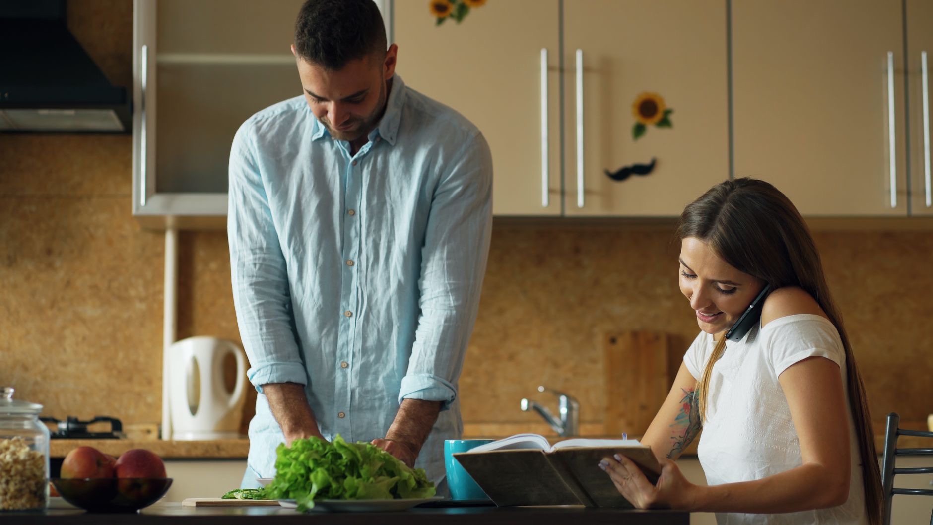 Reading a recipe on a phone comfortably