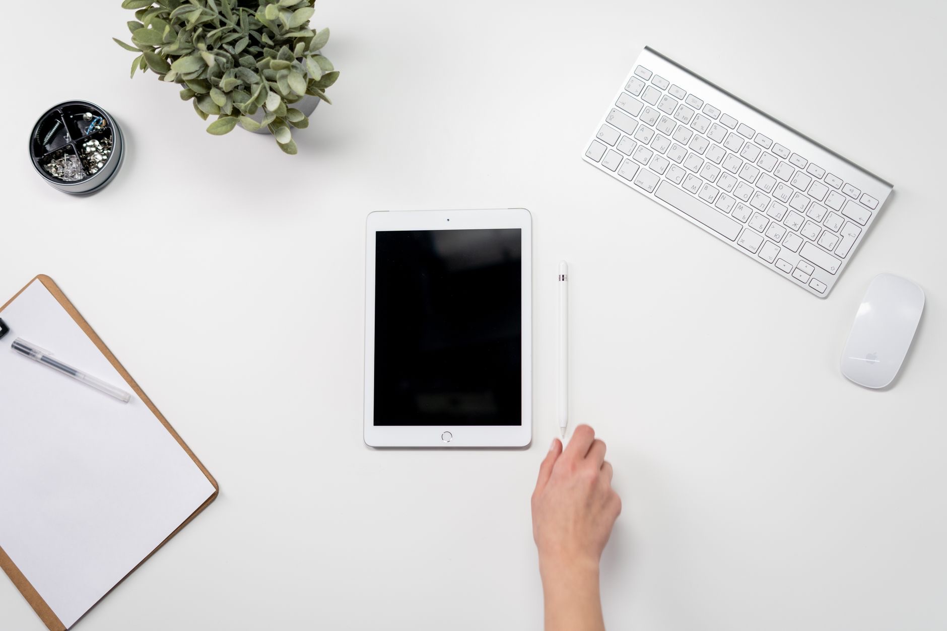 Is the iPad Air Worth It? Who Should Buy It (and Who Should Not)